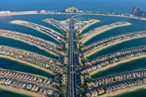 FAM Living - Palm Tower - Palm Jumeirah - Panoramic Studios